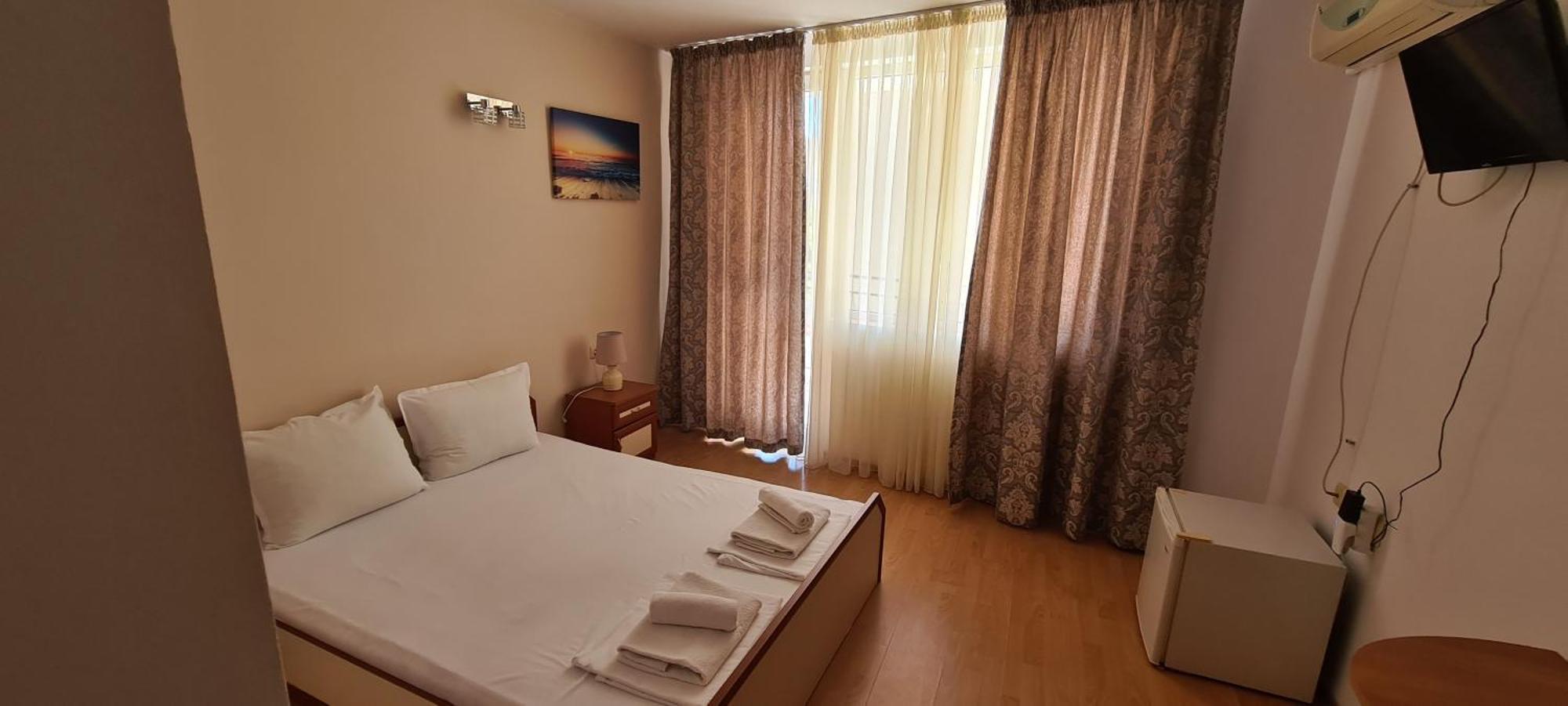 Sineva Guest House Ravda Exterior foto